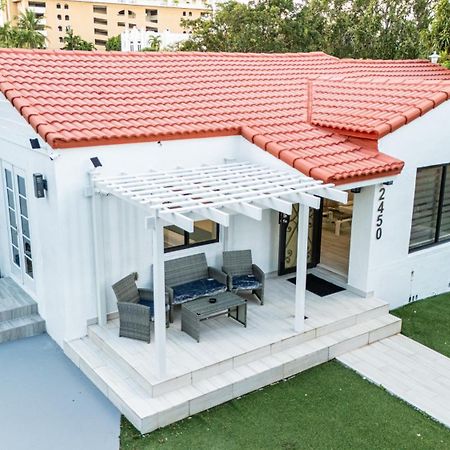 Villa Luxury Retreat 3B ,2Ba Pool , Coral Gables Center Miami Exterior foto