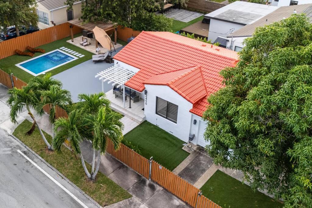 Villa Luxury Retreat 3B ,2Ba Pool , Coral Gables Center Miami Exterior foto