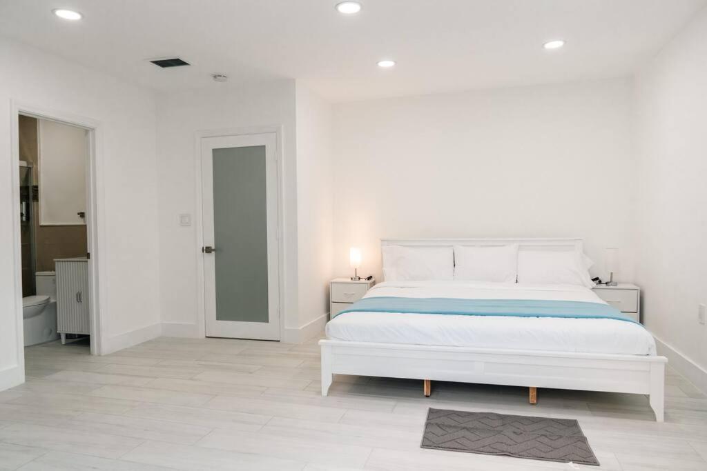 Villa Luxury Retreat 3B ,2Ba Pool , Coral Gables Center Miami Exterior foto