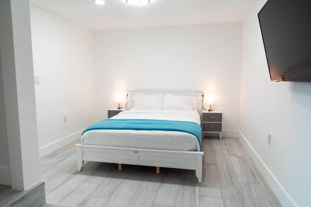 Villa Luxury Retreat 3B ,2Ba Pool , Coral Gables Center Miami Exterior foto
