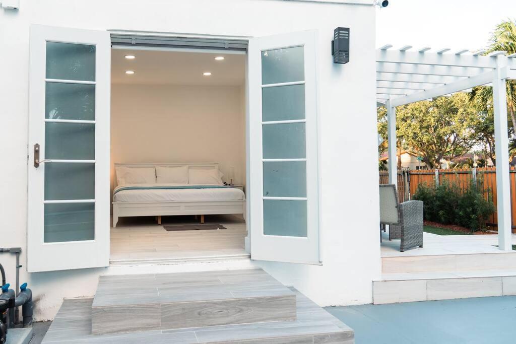 Villa Luxury Retreat 3B ,2Ba Pool , Coral Gables Center Miami Exterior foto